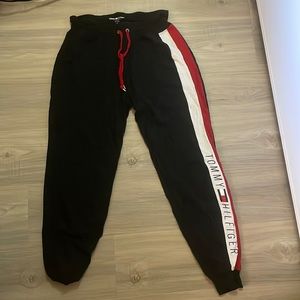 Small Tommy Hilfiger jogger sweats